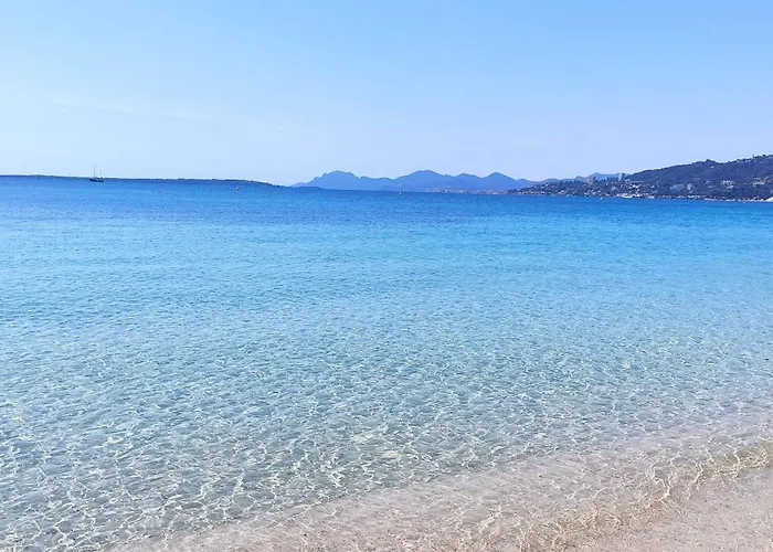 Azure Retreat Apartman *